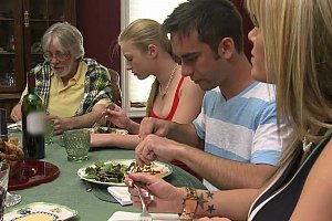 泰国18—20sexvideo