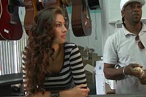 chinese芷晴女王踩踏