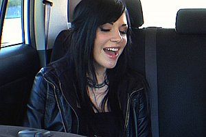 tubesex束缚人妖射精